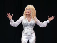 Obama admits not giving Dolly Parton medal of freedom was a ‘screw-up’