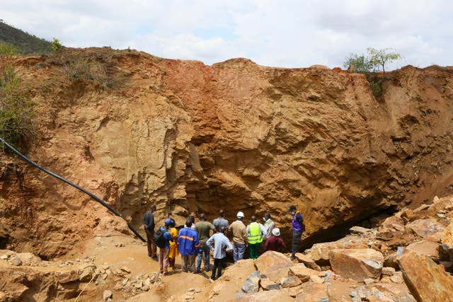 Zimbabwe Trapped Miners