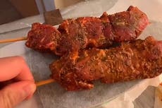 Chef uses hotel iron to cook up haute cuisine dishes