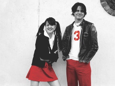 The white stripes apple blossom разбор на укулеле