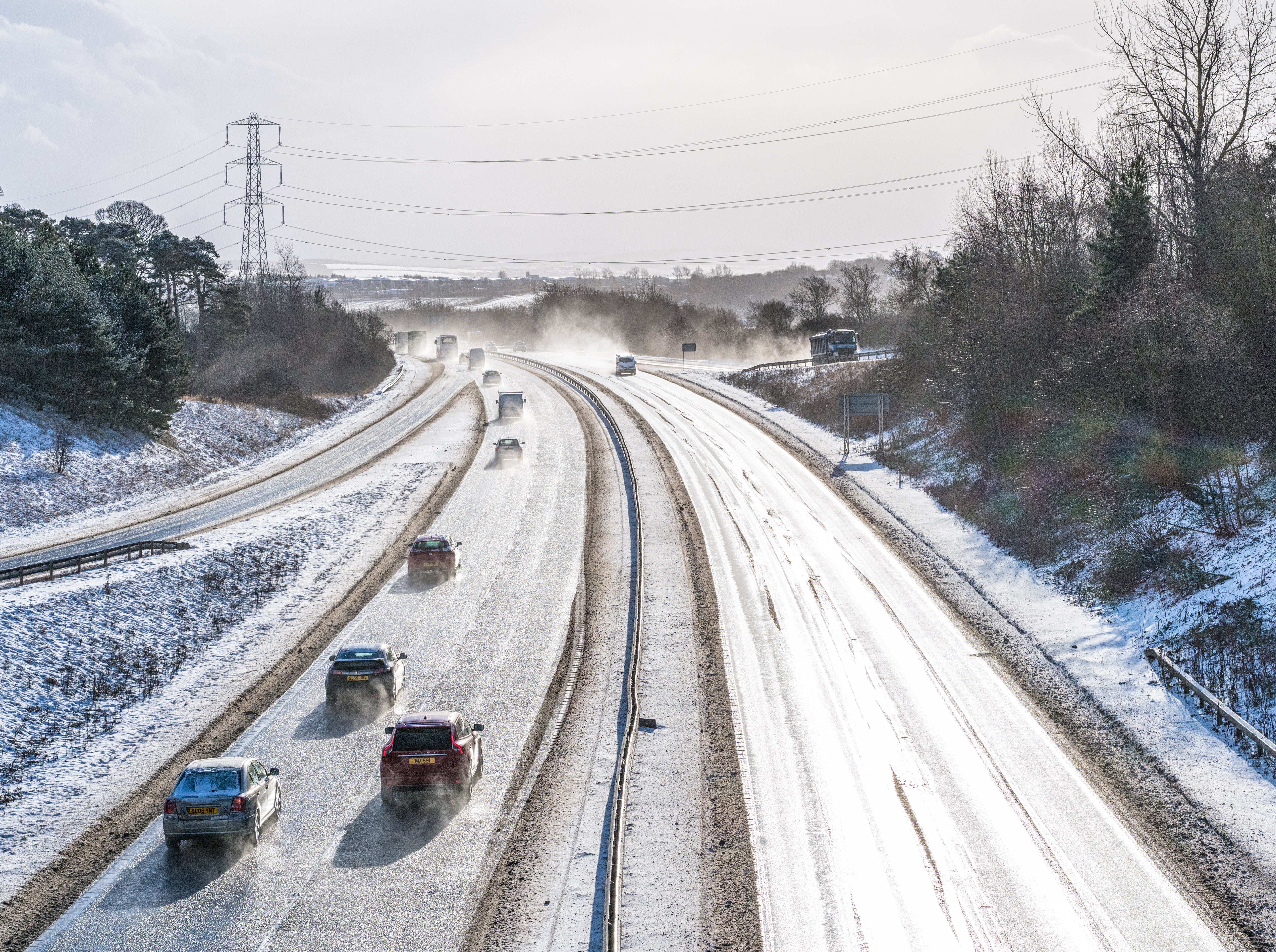 Driving home for Christmas: Students begin exodus in university travel window