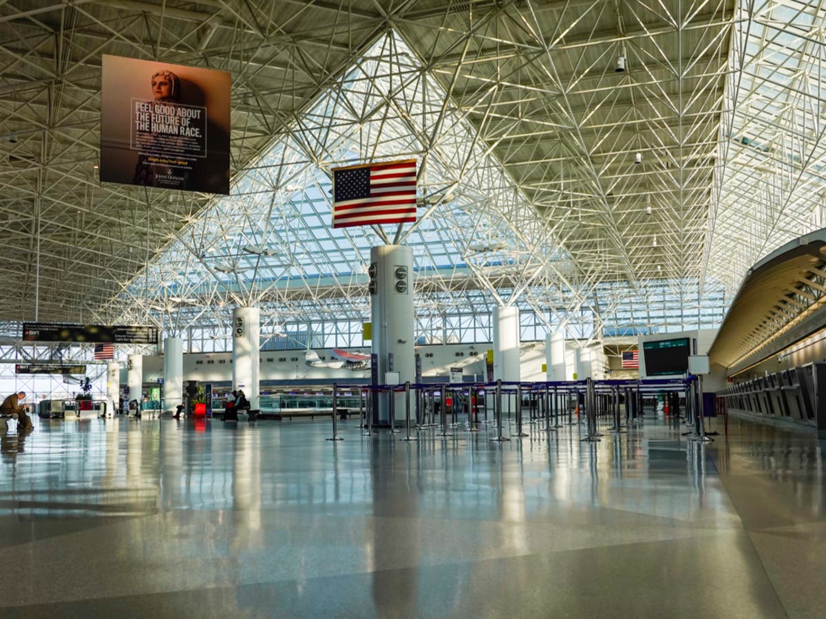 Child stopped from boarding flight at last minute after testing ...