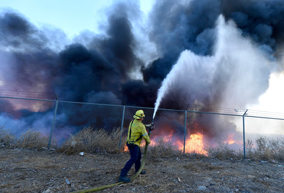 California wildfires: Winds ease but fire danger remains ‘extreme’, forecasters warn