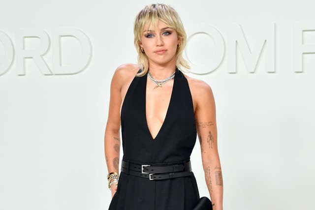 Miley Cyrus says she is doing ‘a lot of FaceTime sex’ during pandemic 