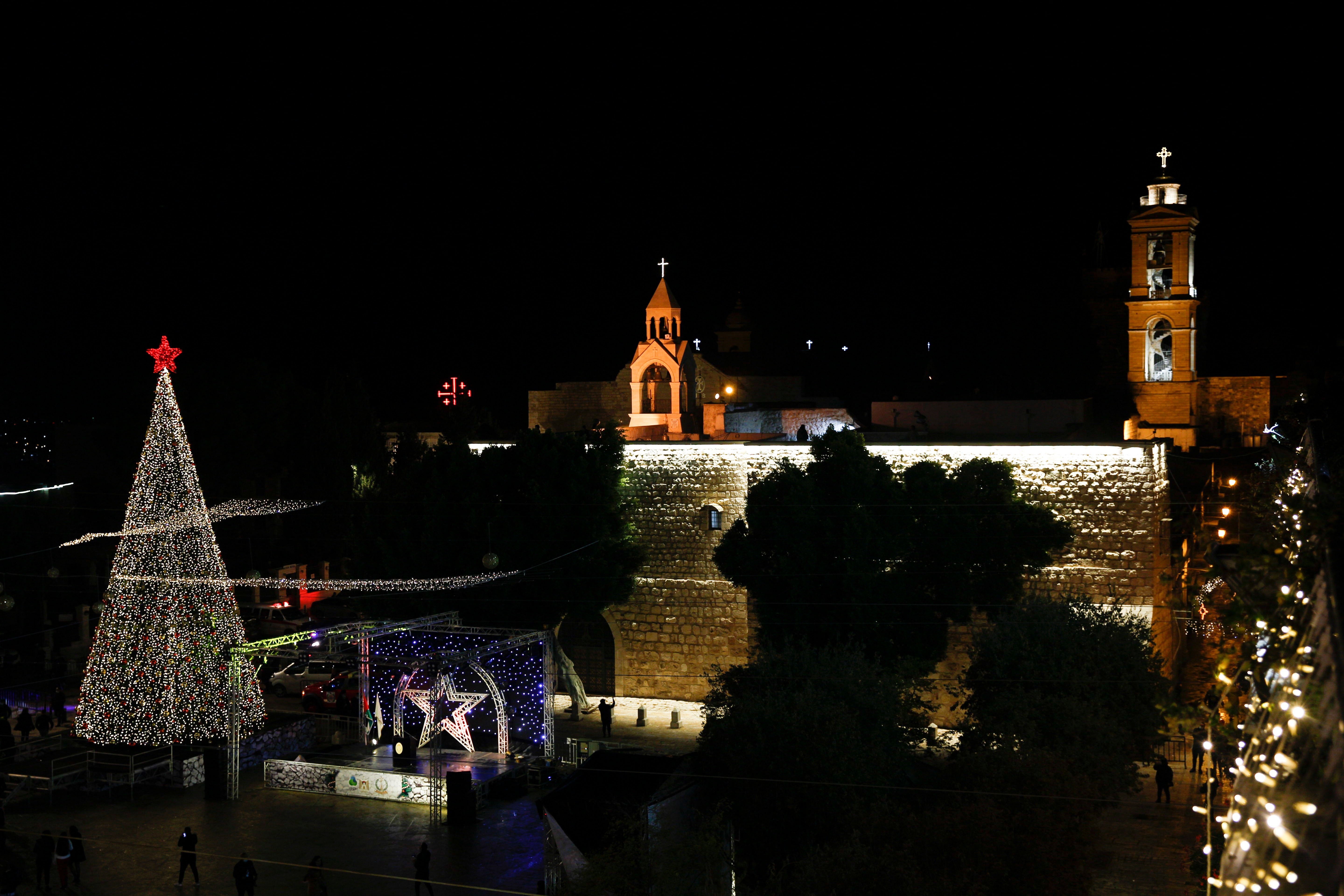 Christmas treelighting in Bethlehem a muted, virtual event Lighting