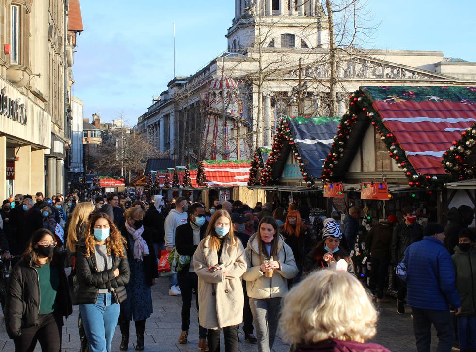 Nottingham Christmas Market Closed For Rest Of Year After Crowds Draw Social Distancing Complaints The Independent Nottingham Christmas Market Closed For Rest Of Year After Crowds Draw Social Distancing Complaints The Independent