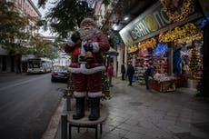 Greece extends key lockdown measures over Christmas holidays