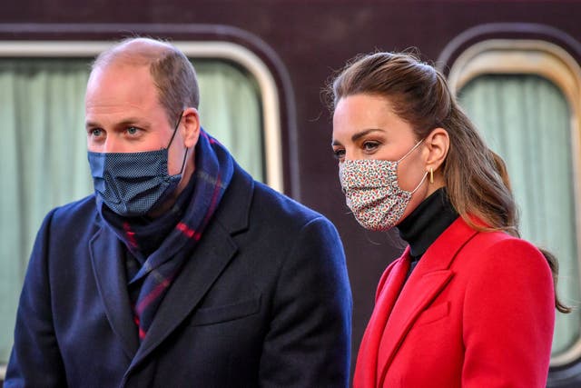 <p>The Duke and Duchess of Cambridge arrive in Bath on their tour of the UK</p>