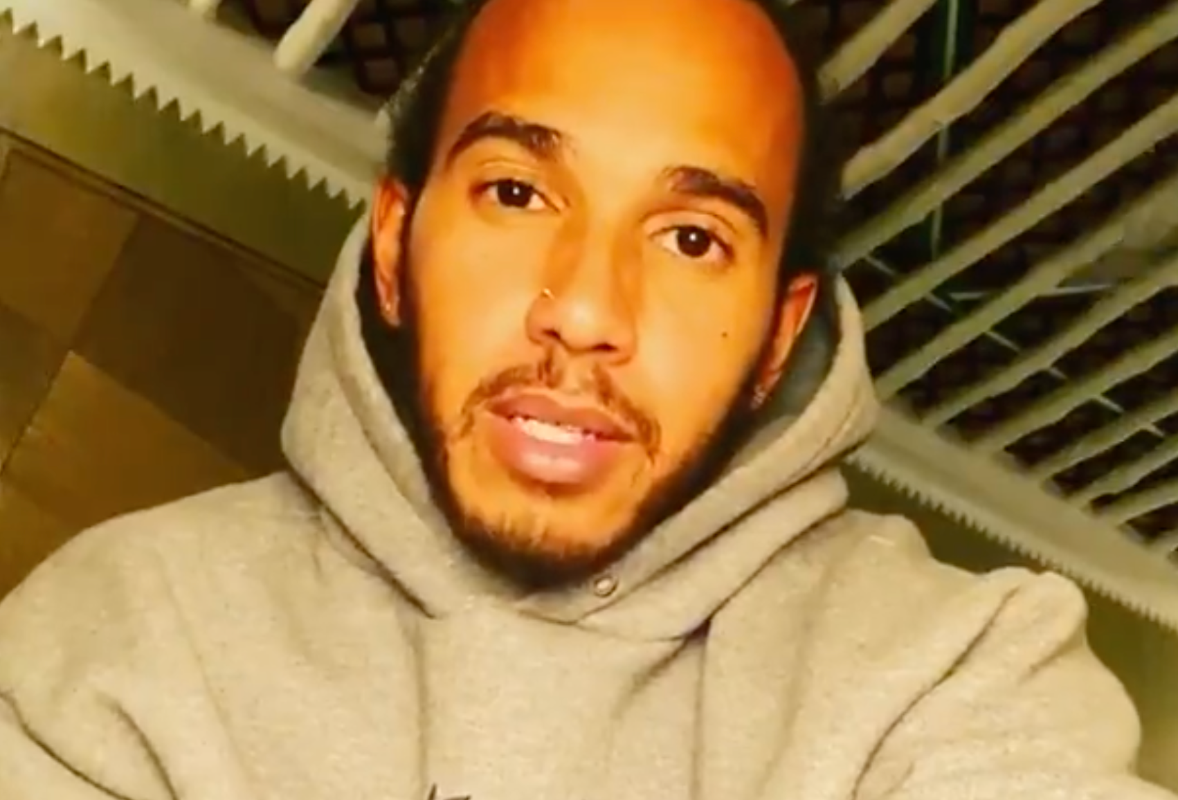 Conductor de Mercedes Lewis Hamilton