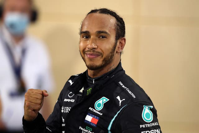 Lewis Hamilton tendrá hasta el sábado para recuperarse del coronavirus antes del Gran Premio de Abu Dhabi