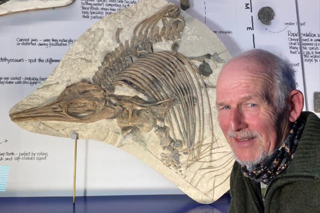 Steve Etches with the fossil of the Etches sea dragon