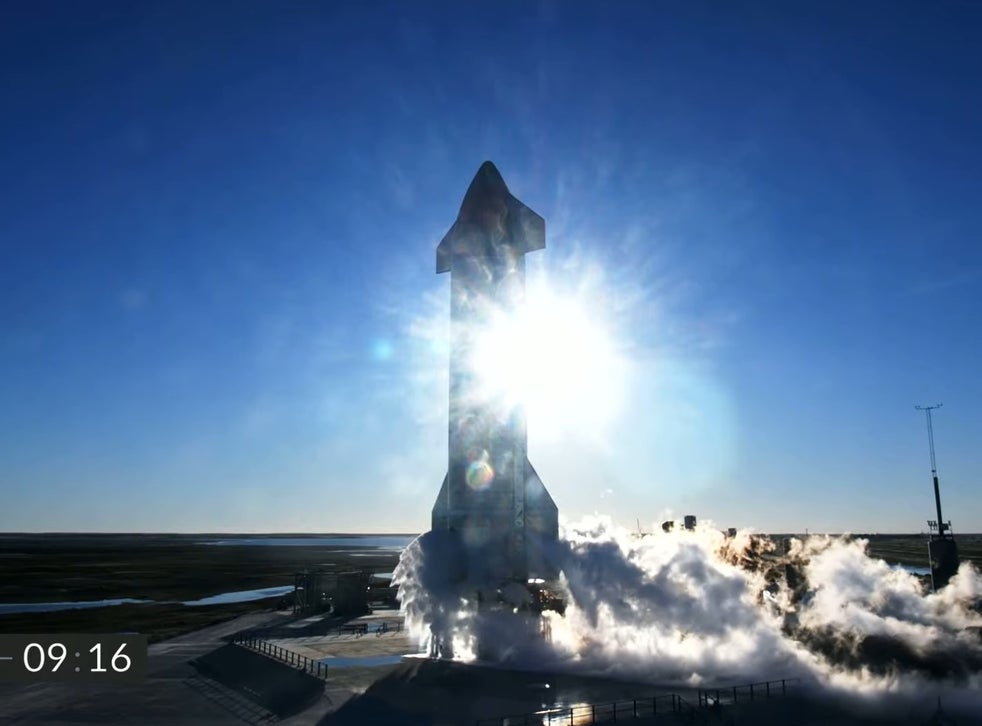 <p>Starship SN8 moments before lift-off</p>