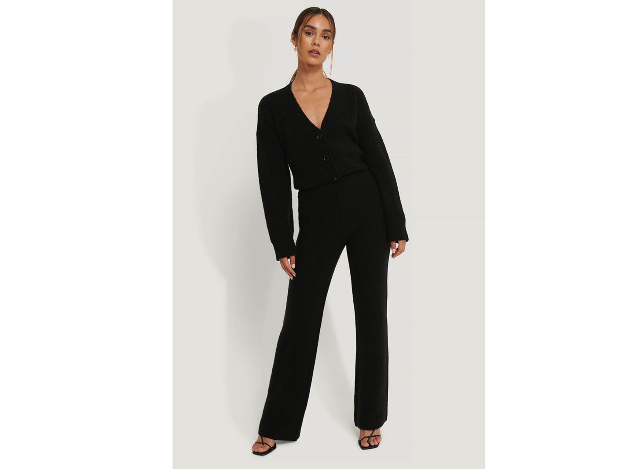 Na-kd high waist knitted pants and oversized cropped cardigan IndyBest copy.jpg