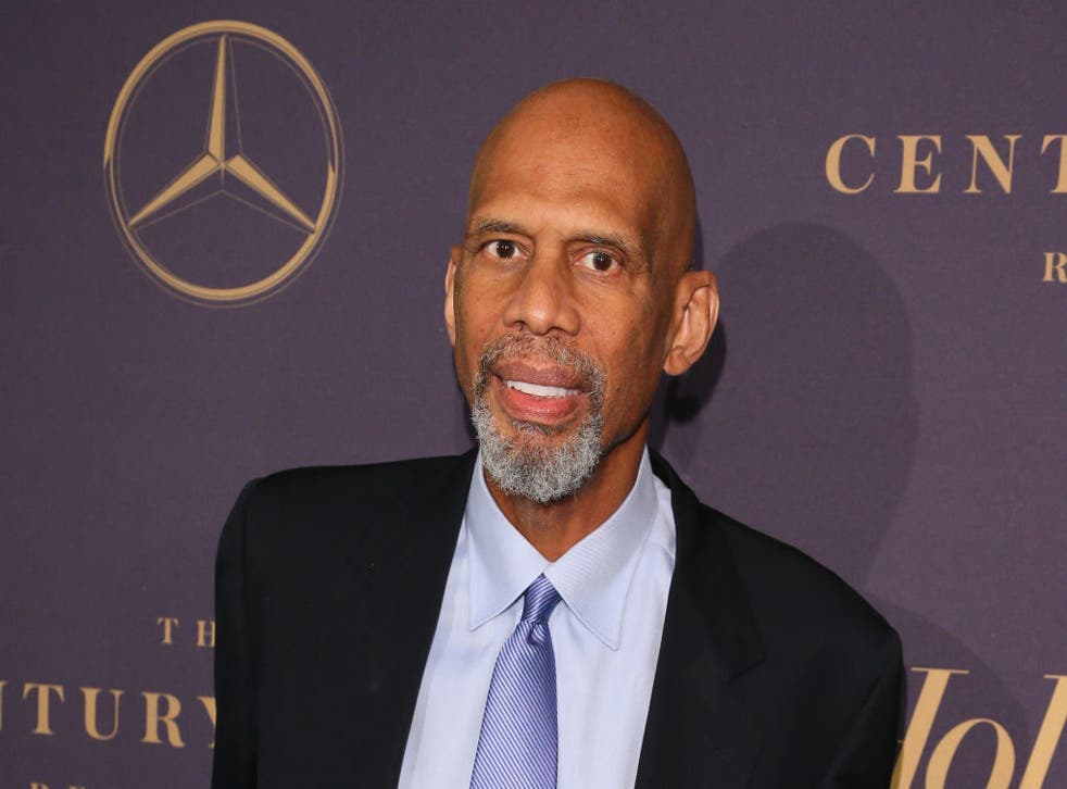 Abdul-Jabbar, de 73 años, fue diagnosticado con leucemia mieloide crónica en el 2008.