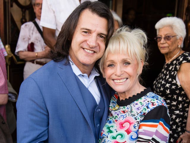 <p>Barbara Windsor and husband Scott Mitchell in 2017</p>