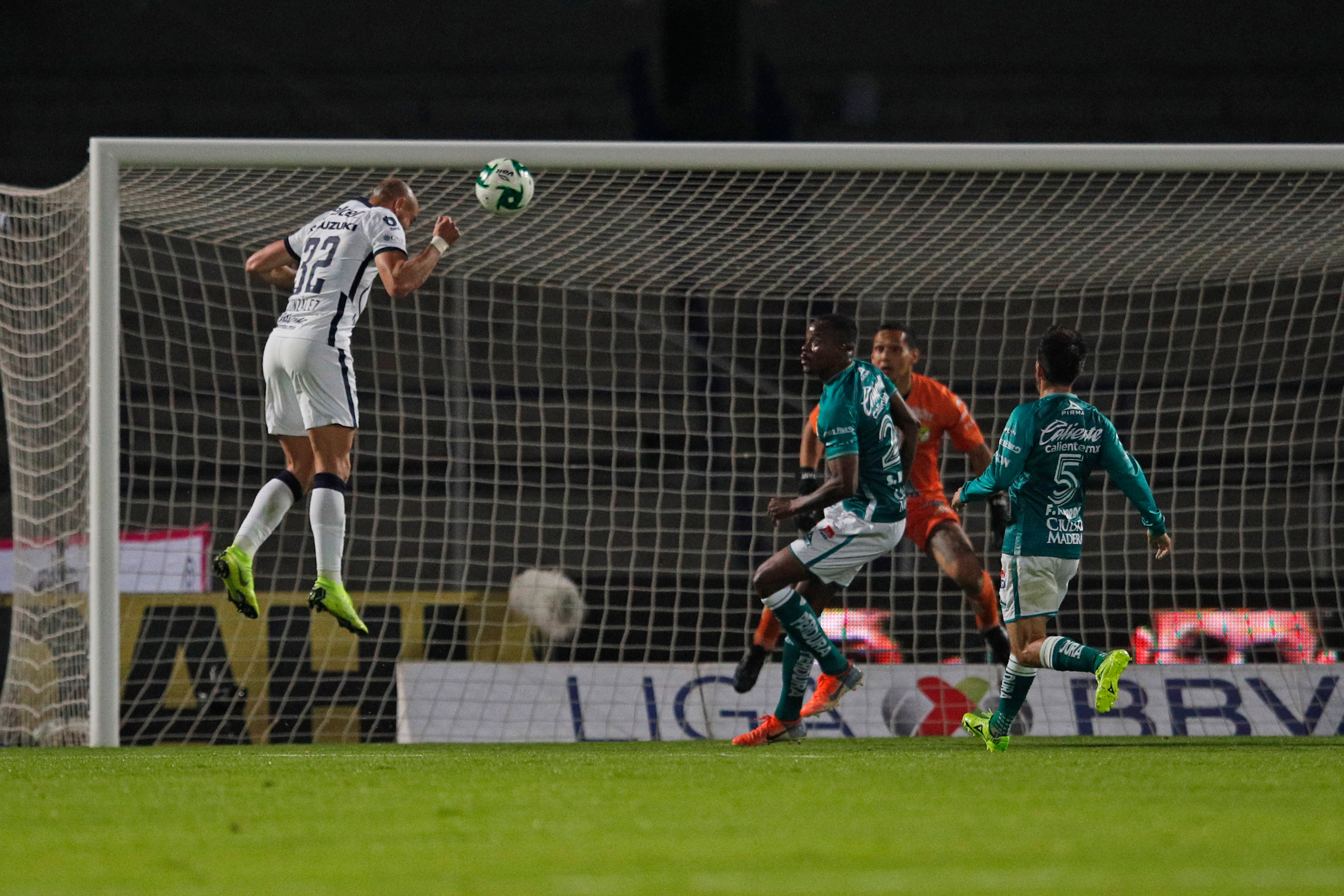 <p>Ambos equipos buscan su octavo título de liga</p>