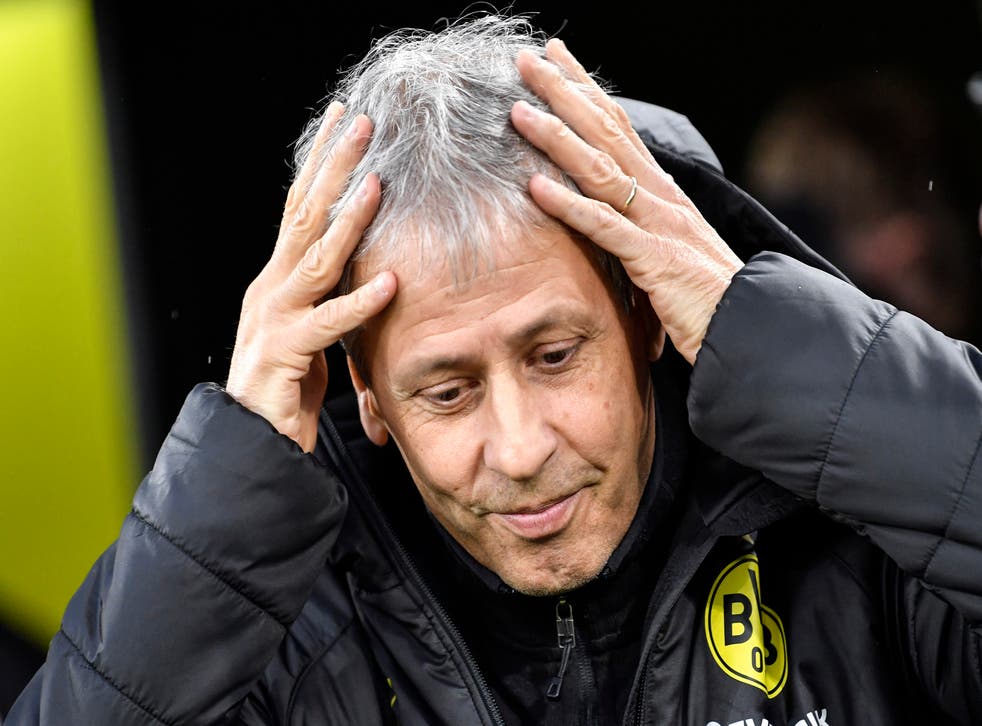 <p>Favre ha conducido al Dortmund desde 2018 y su salida era algo que se daba como muy posible con un contrato que expira al final de la temporada.</p>
