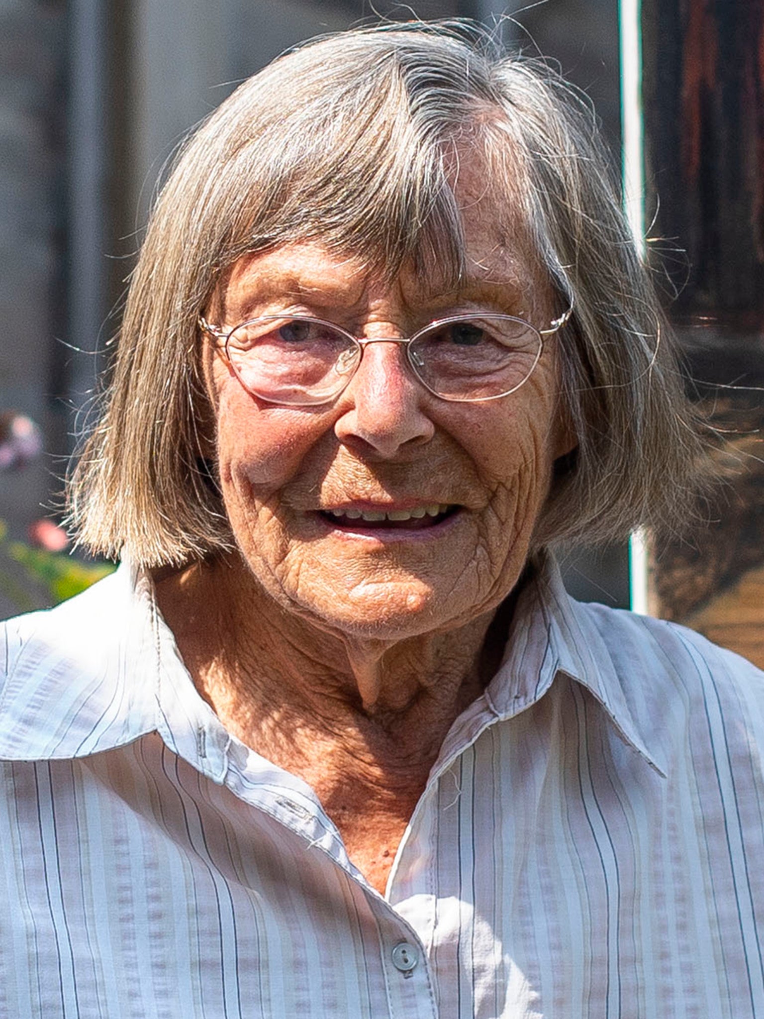 Codebreaker Jean Argles shares an encryption-key poem | The Independent