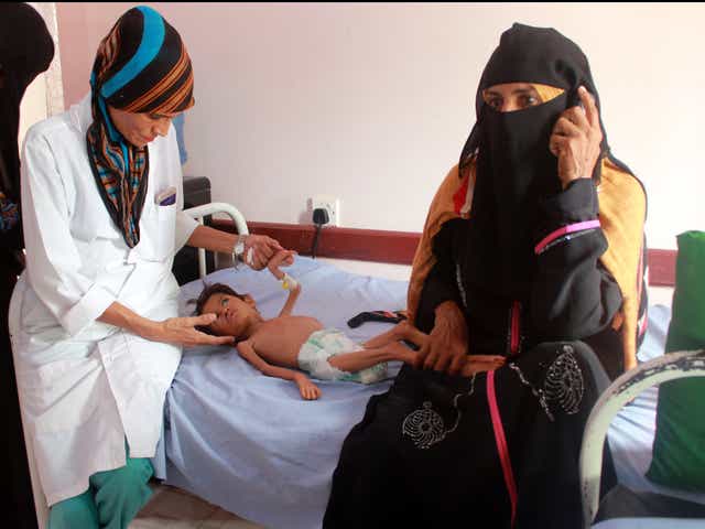 <p>En Yemen, un niño muere cada 10 minutos por causas prevenibles, incluidas la desnutrición y las enfermedades prevenibles mediante vacunas. </p>