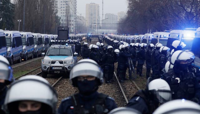 POLONIA PROTESTAS