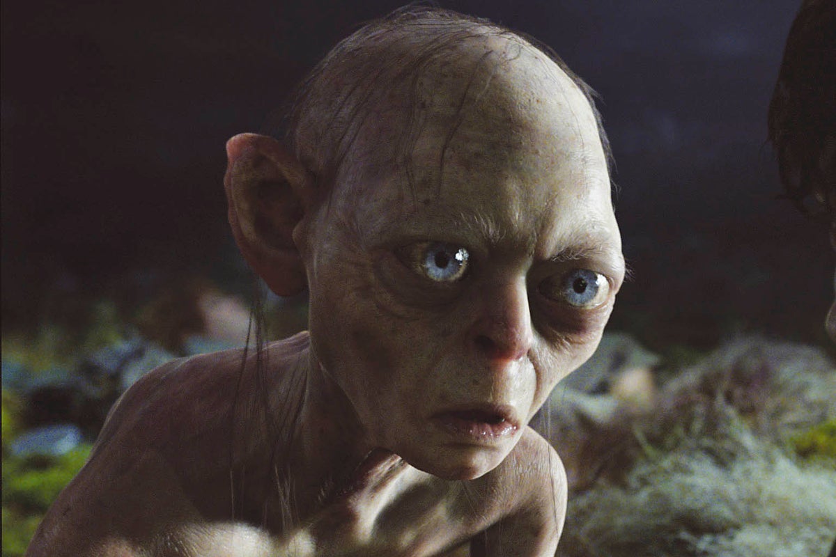 Ian McKellen confirms which characters from original films will return for new LOTR movie