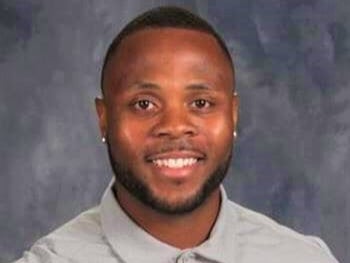 Darrion Cockrell fue nombrado Maestro del año de Missouri 2021 en octubre de 2020