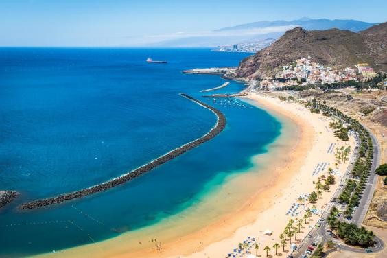 Trouble in paradise: how long can our reader say in the Canaries