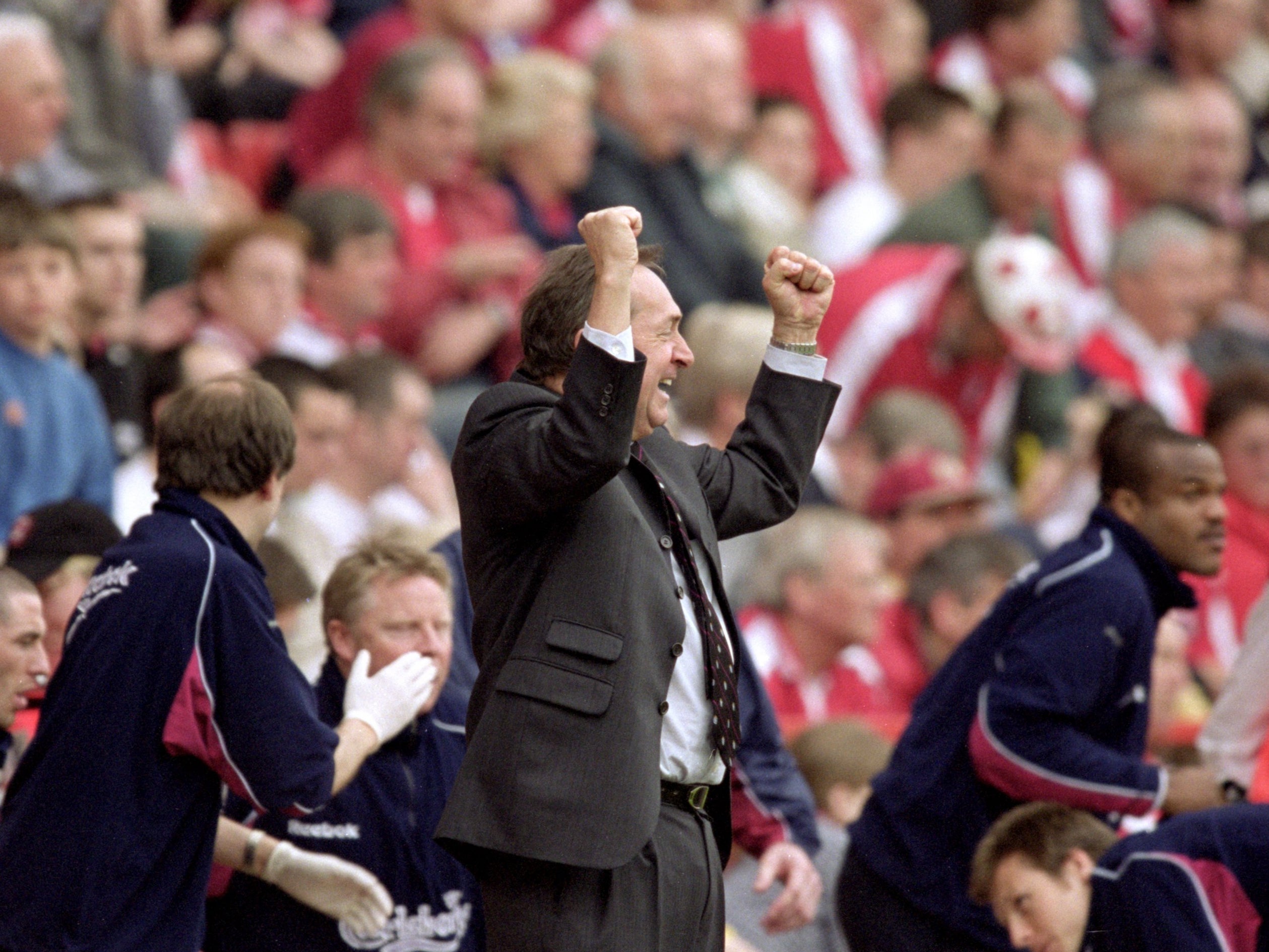 Houllier celebrates during a 4-0 Liverpool win over Charlton in 2001