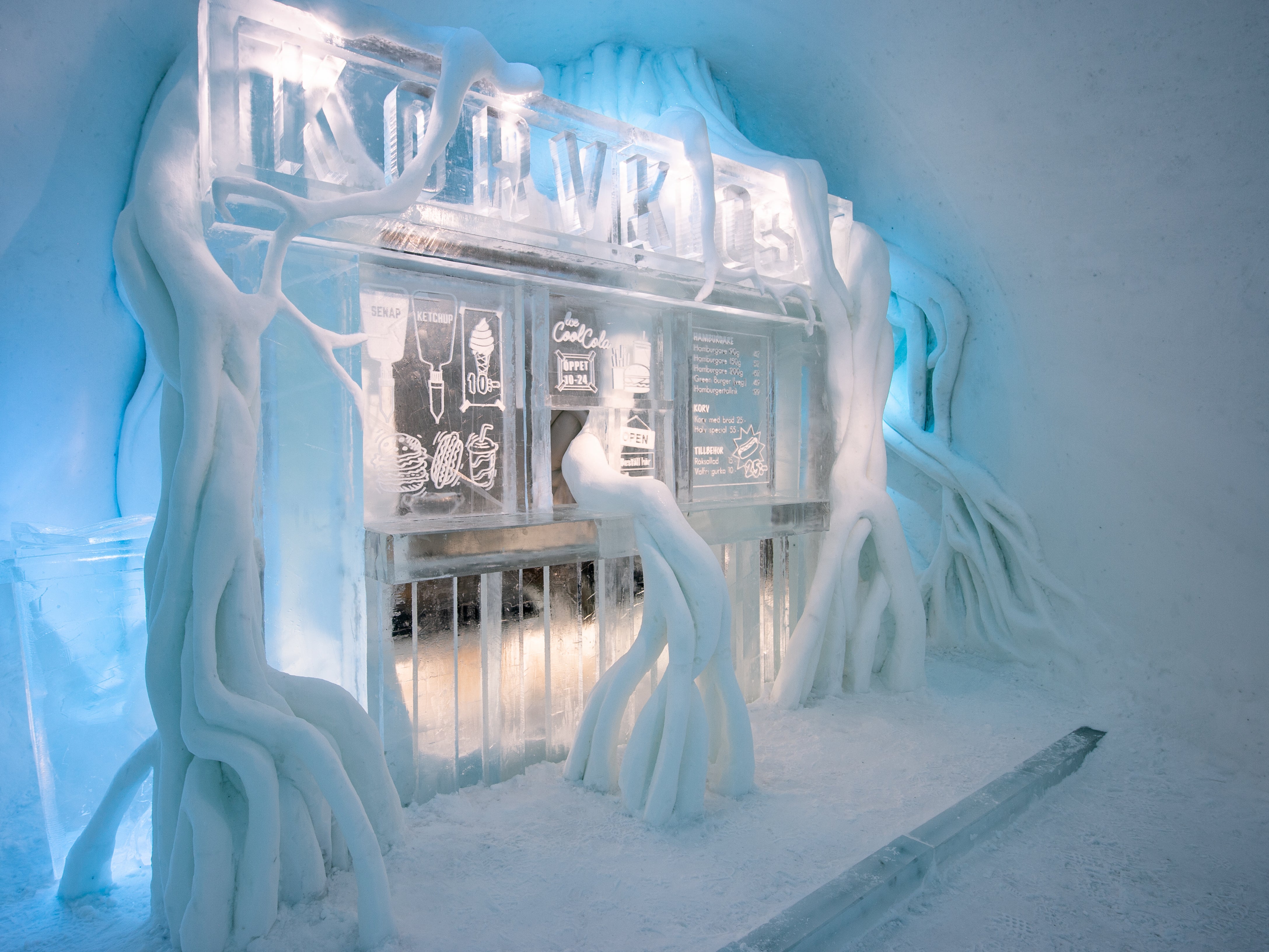 A hot dog stand at the Icehotel