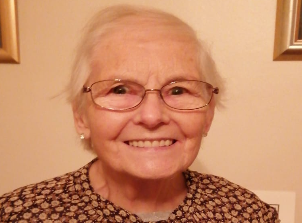Margo Deaves, 81 tuổi, một y tá đã nghỉ hưu từ Inverness