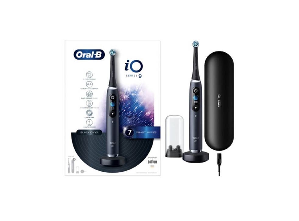 Schrikken nep Open Oral-B iO7 vs Oral-B iO9: Which smart electric toothbrush is best? | The  Independent