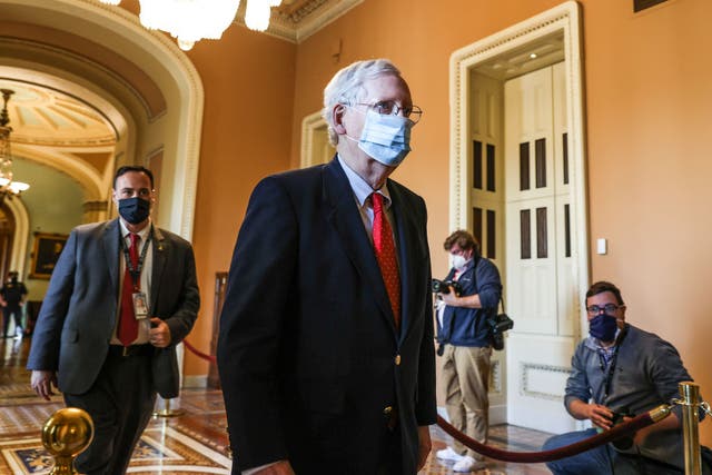 <p>Mitch McConnell reconoció este martes el triunfo de Biden</p>