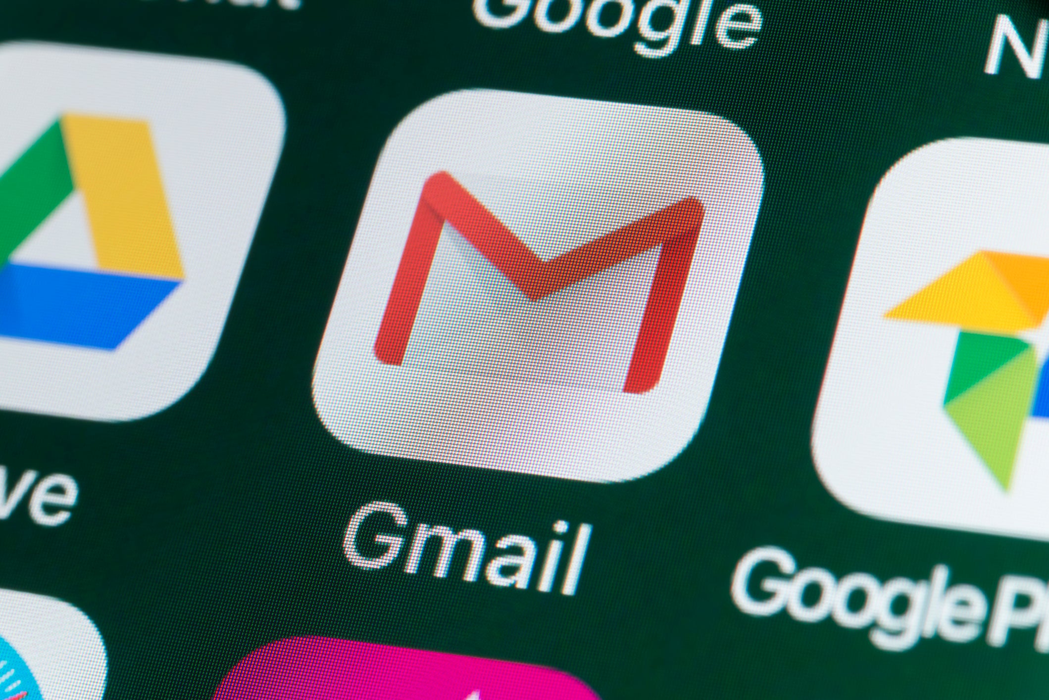 Gmail suffers widespread outage
