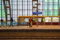 Covid: Germany begins hard lockdown ahead of Christmas