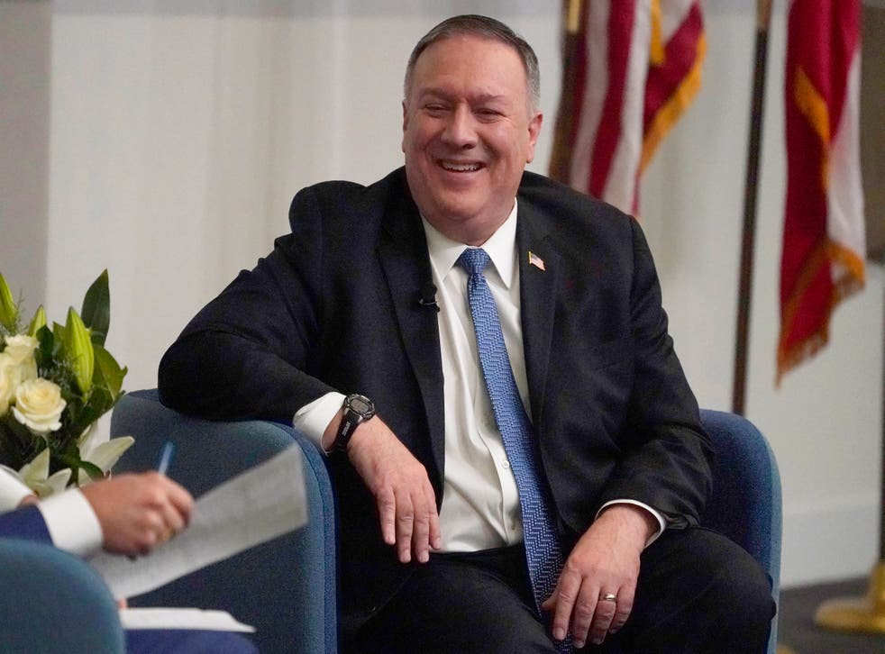<p>Mike Pompeo, se declara en cuarentena por haber estado en contacto con una persona que dio positivo para el COVID-19</p>