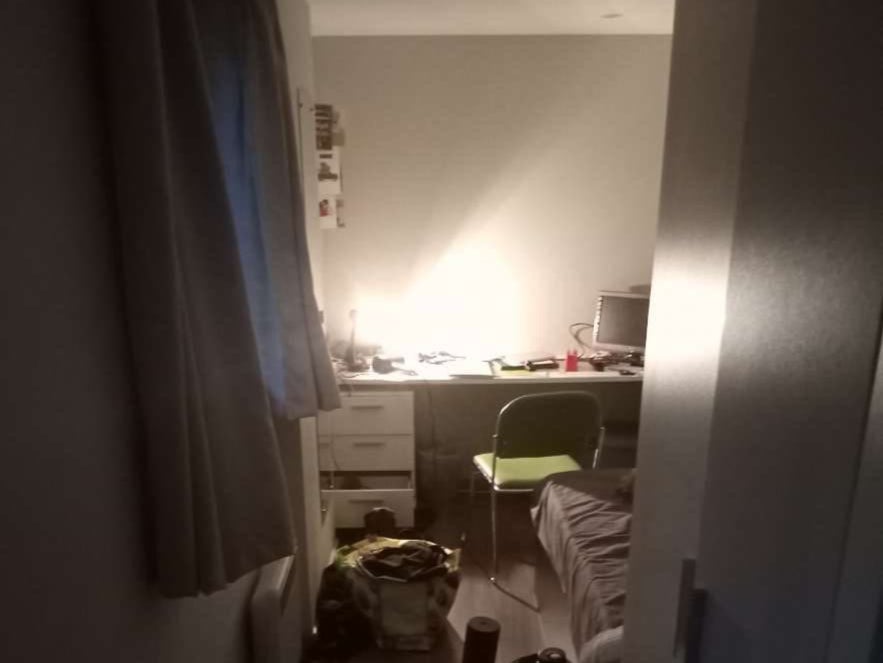 Bristol University students left to self-isolate in dark bedrooms after ...