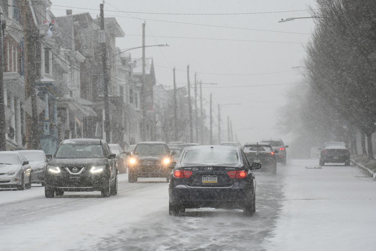 The Latest: Record snowfall projected in Pennsylvania