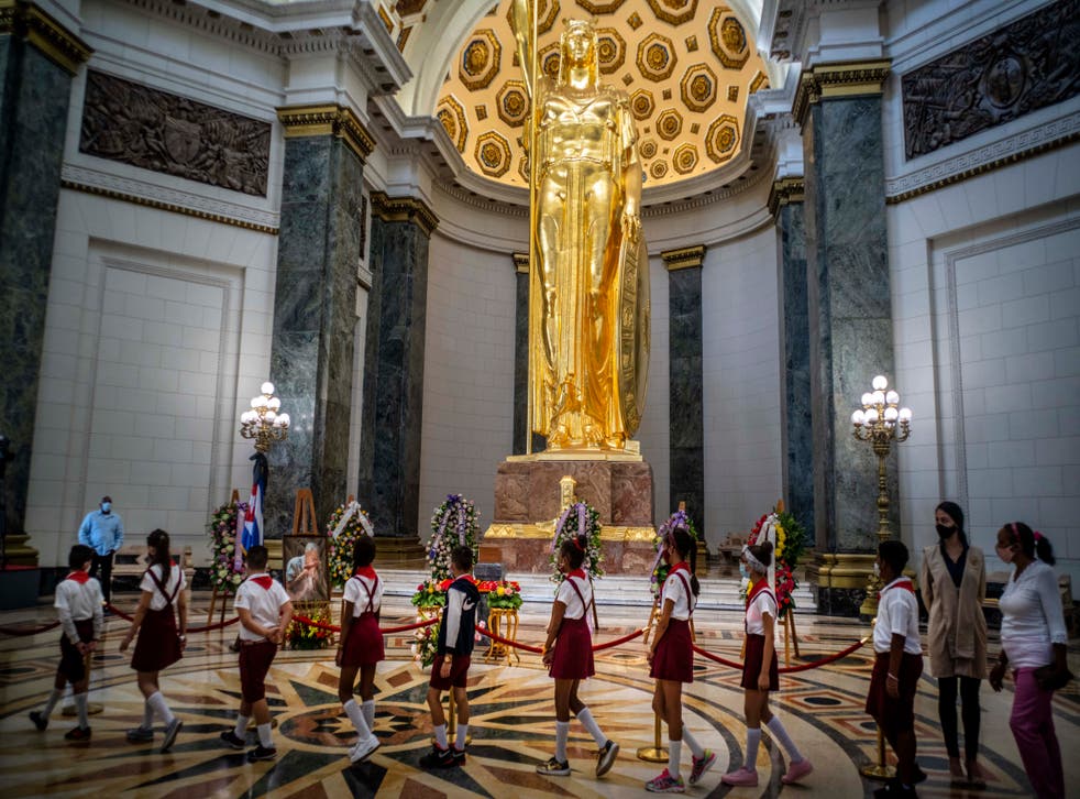 <p>Homenaje al historiados Eusebio Leal</p>