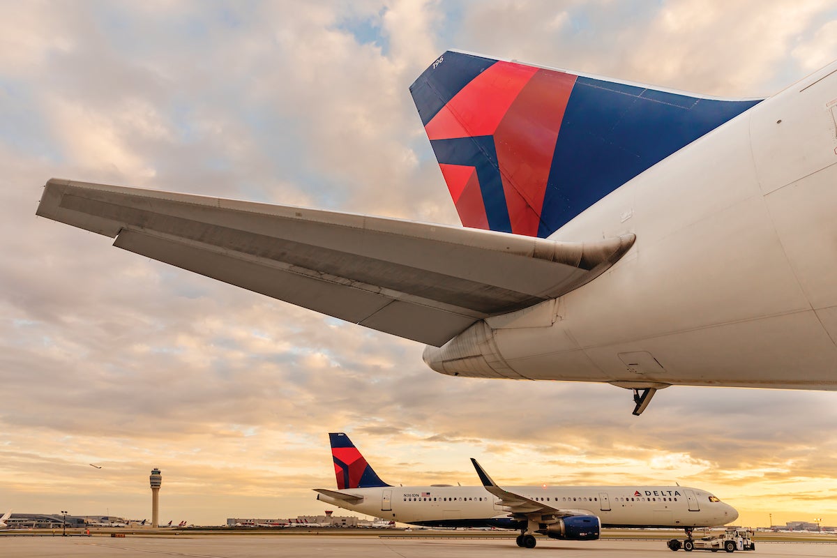 Clean machine: Delta aircraft at Atlanta