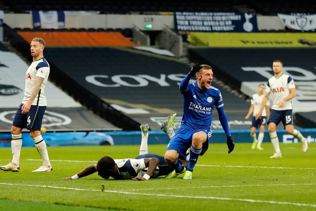 Jamie Vardy celebrates Leicester’s second goal