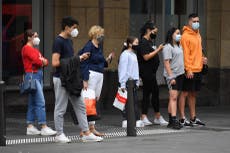 Sydney cut off from rest of Australia following Covid outbreak