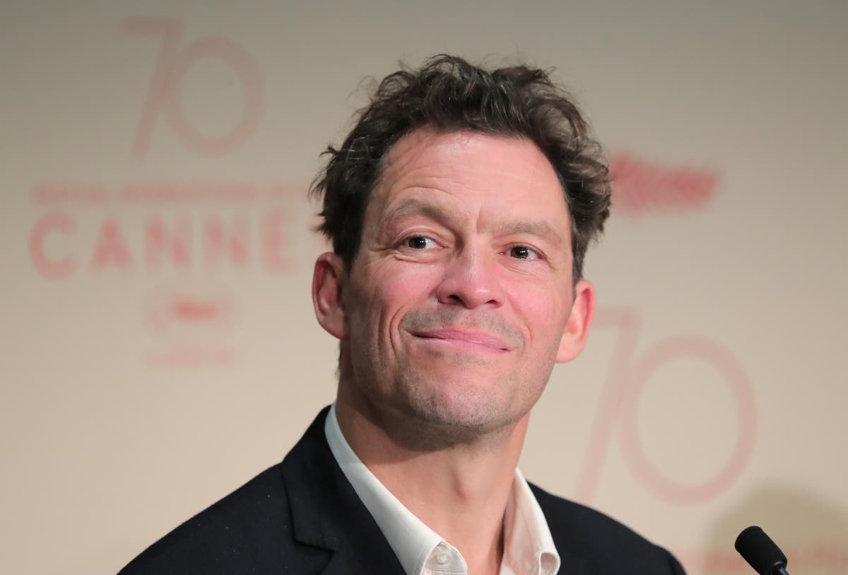 Dominic West pictured flouting Tier 2 rules | The Independent