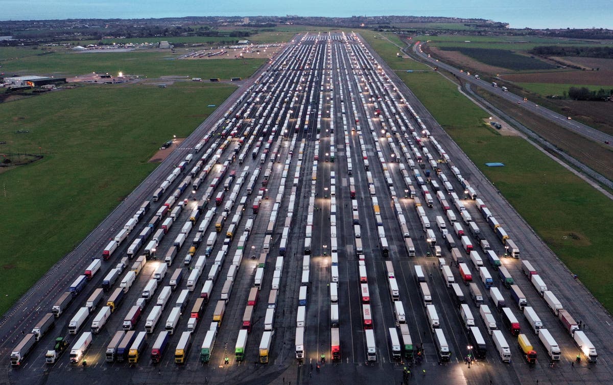 UK ports race to clear backlog of 4,000 lorries as France lifts freight ban and Covid testing leads to delays