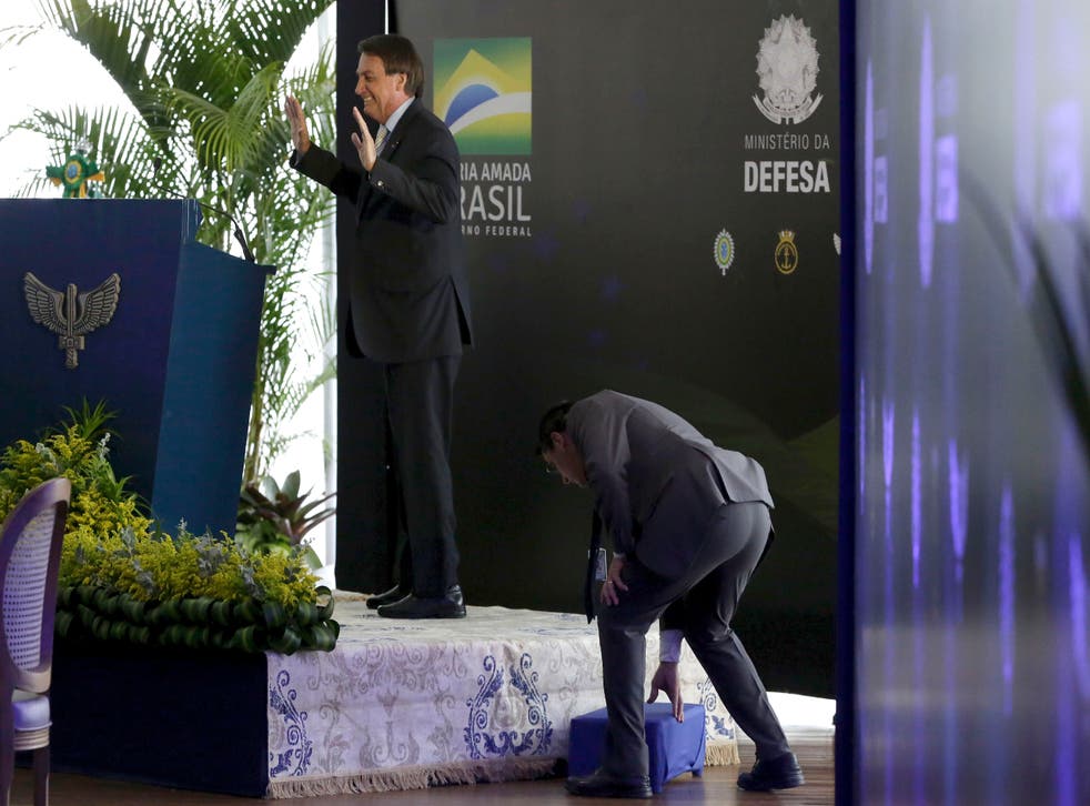 <p>Jair Bolsonaro da un mensaje de Navidad en el que plantea más dudas sobre una vacuna contra el coronavirus. </p>