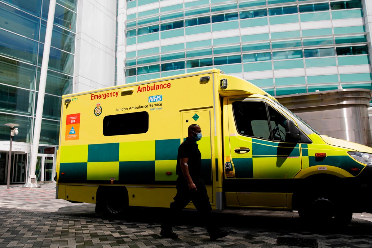 Coronavirus: London ambulances ‘can no longer guarantee’ response to home-birth emergencies