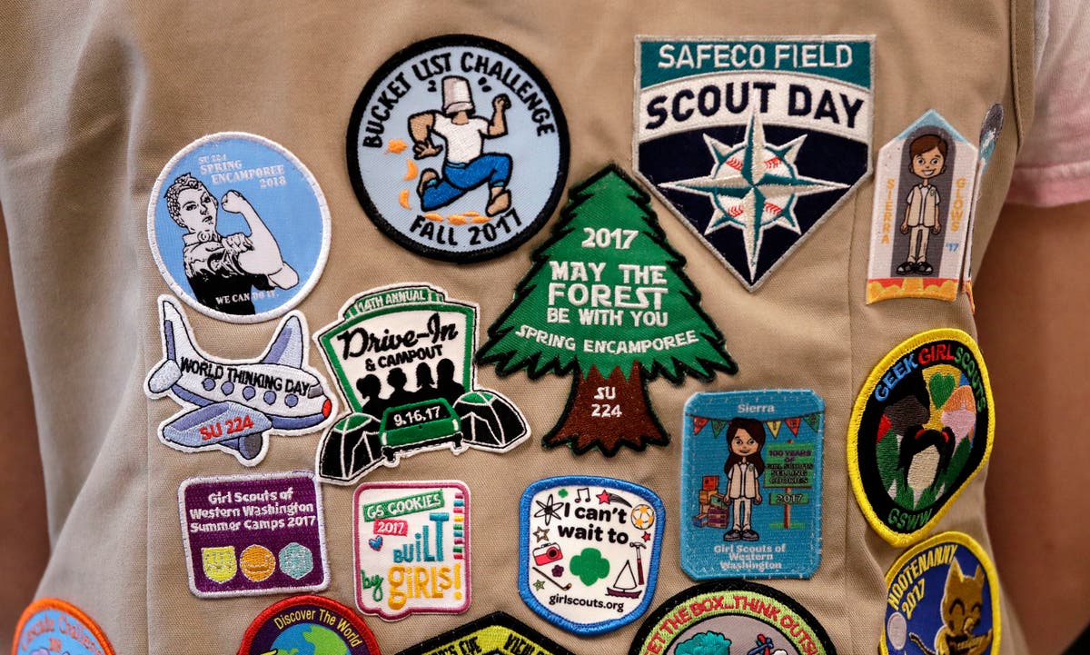 Girl Scouts threaten to sue troop over Gaza fundraiser Girl Scouts threaten to sue troop over Gaza fundraiser