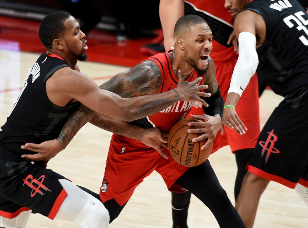 <p>El base de los Trail Blazers de Portland, Damian Lillard, durante el partido de la NBA contra los Rockets de Houston, el sábado 26 de diciembre de 2020, en Portland, Oregon. </p>