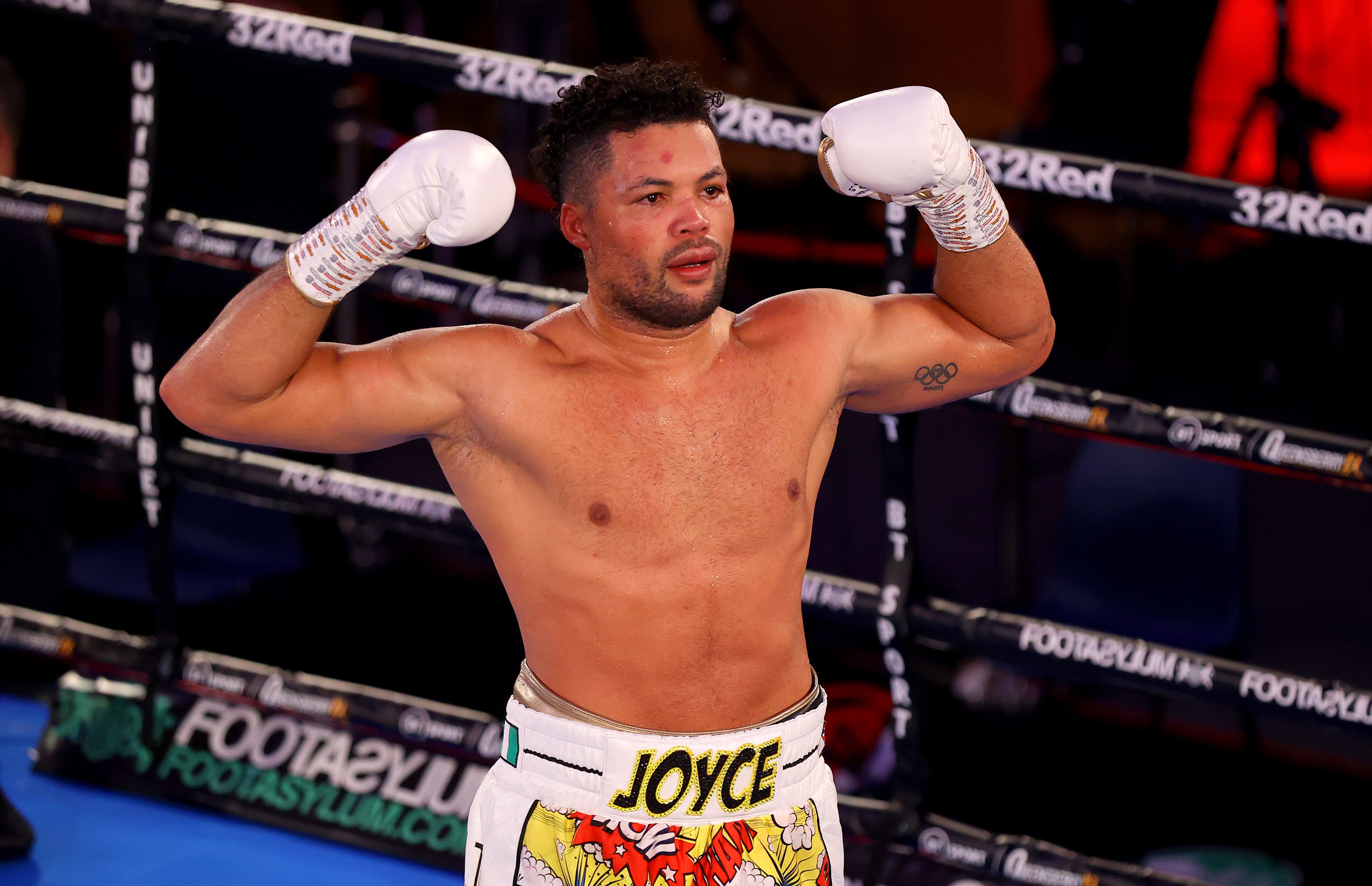 Joe Joyce celebrates beating Daniel Dubois