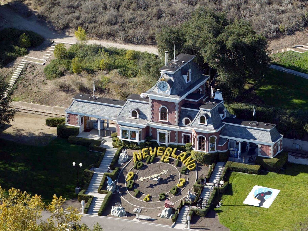 15 years after MJ’s death, Neverland ranch serves as biopic backdrop