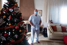 Greek nurse erects ICU at home to treat relatives with virus